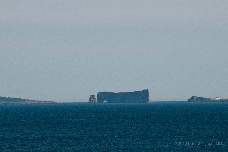 20100720_171424 Nikon D300.jpg - Perce rock in distance